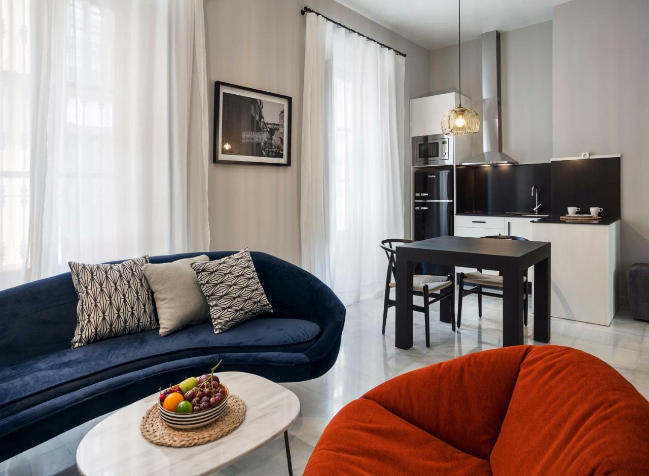 Apartamentos One Shot Conde de Torrejón Sevilla Exterior foto